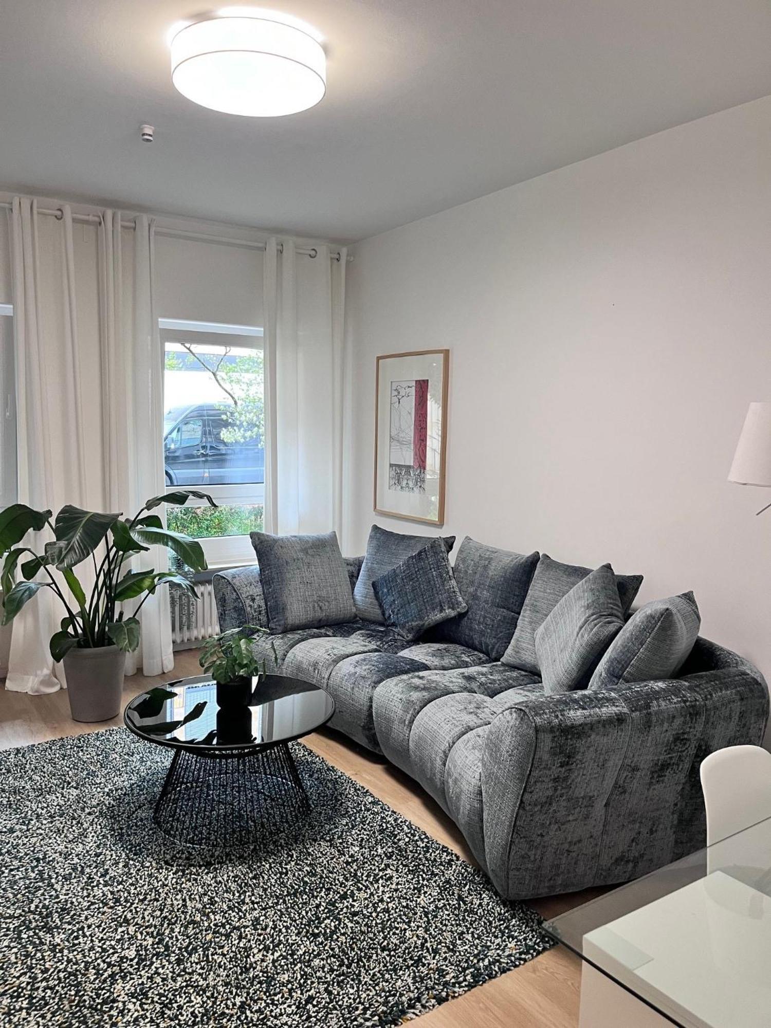 Raum2Go - No1 Modernes Ruhiges 2-Schlafzimmer Apartment City & Park Wiesbaden Luaran gambar